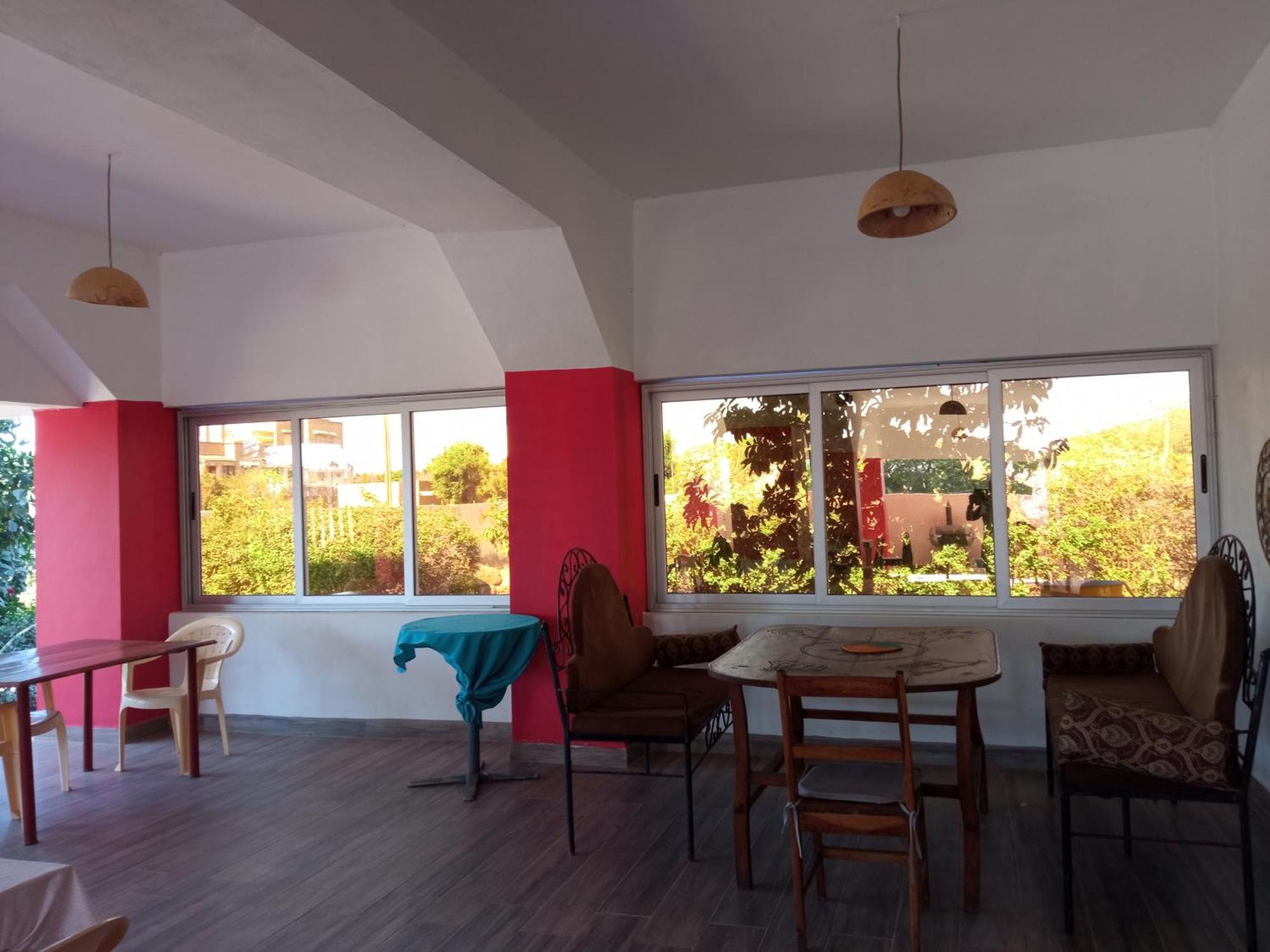 Hotel Chez medzo et patou à Popenguine Extérieur photo